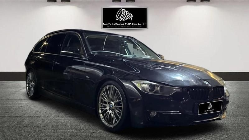 Schwarz Gebraucht 2013 BMW 330 Kombi | 7.790 € (Fairer Preis) - Bild 1/4