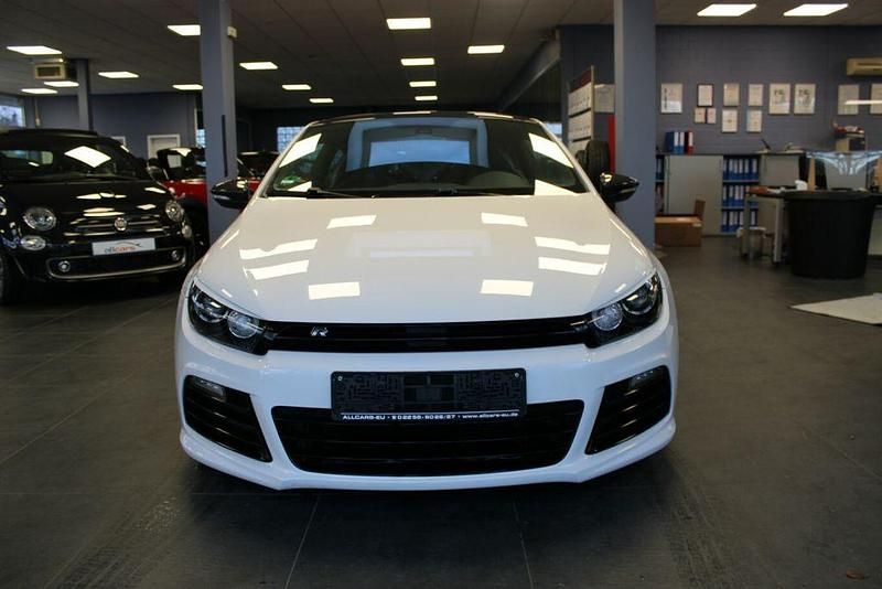Gebraucht VW Scirocco R 326 PS (239 kW) 2012 Weiß Coupé