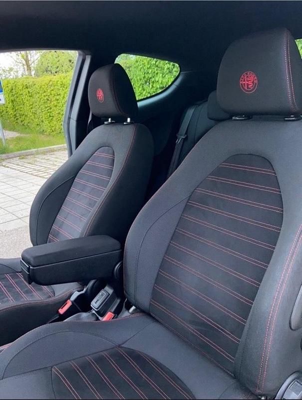 Gebraucht Alfa Romeo MiTo 170 PS (125 kW) 2018 Schwarz Kleinwagen