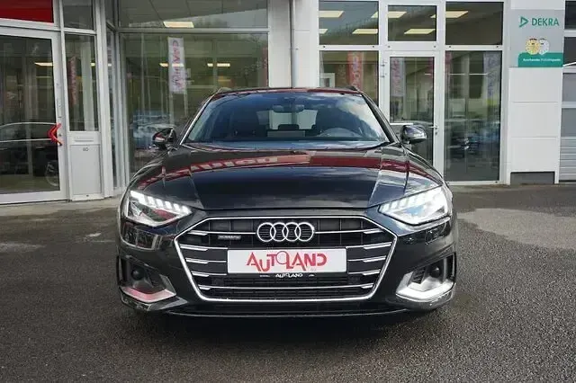 Gebraucht Audi A4 Advanced 265 PS (194 kW) 2021 Schwarz Kombi