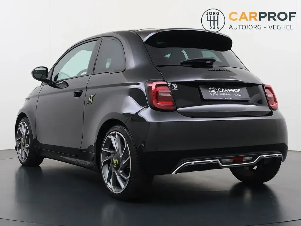 Gebraucht Abarth 500e Turismo 114 kW (155 PS) 2024 Schwarz Kleinwagen