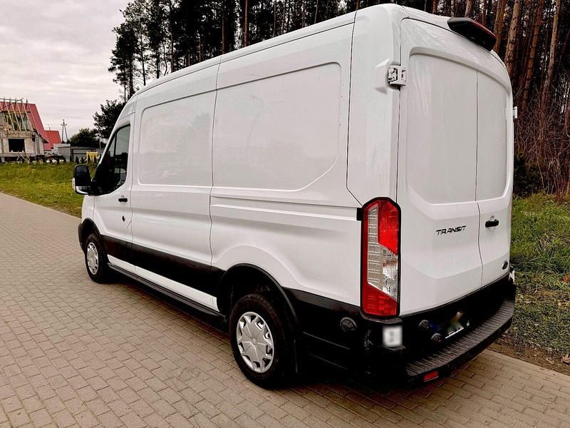 Gebraucht Ford Transit 105 PS (77 kW) 2024 Weiß Van / Kleinbus