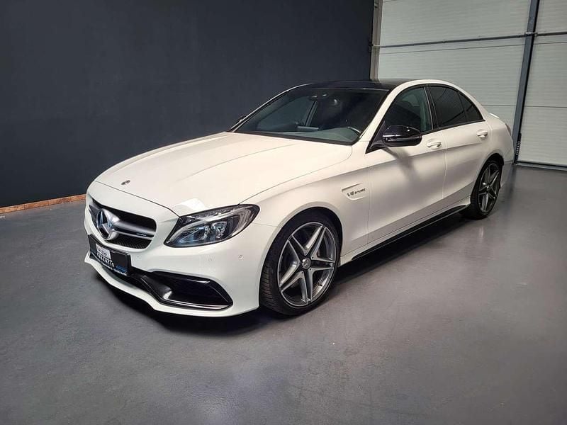 Polarweiss unilack Gebraucht 2017 Mercedes C63 AMG AMG Limousine | 39.950 € (Guter Preis) - Bild 1/4