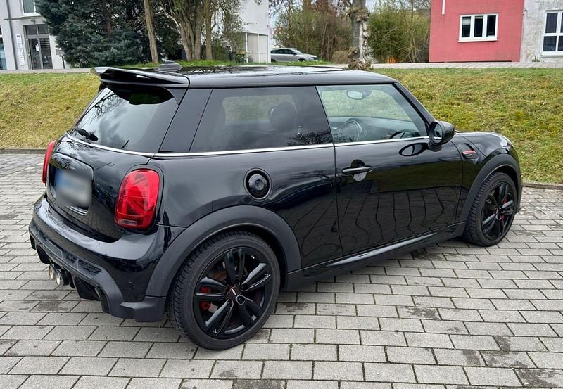 Gebraucht Mini John Cooper Works 231 PS (169 kW) 2021 Schwarz Kleinwagen