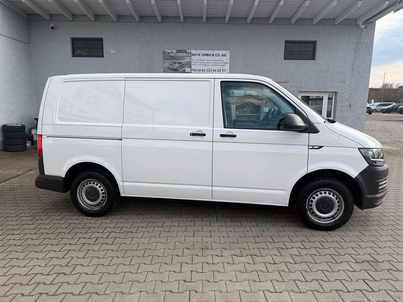 Second-hand VW Transporter 150 CP (110 kW) 2018 Alb Van