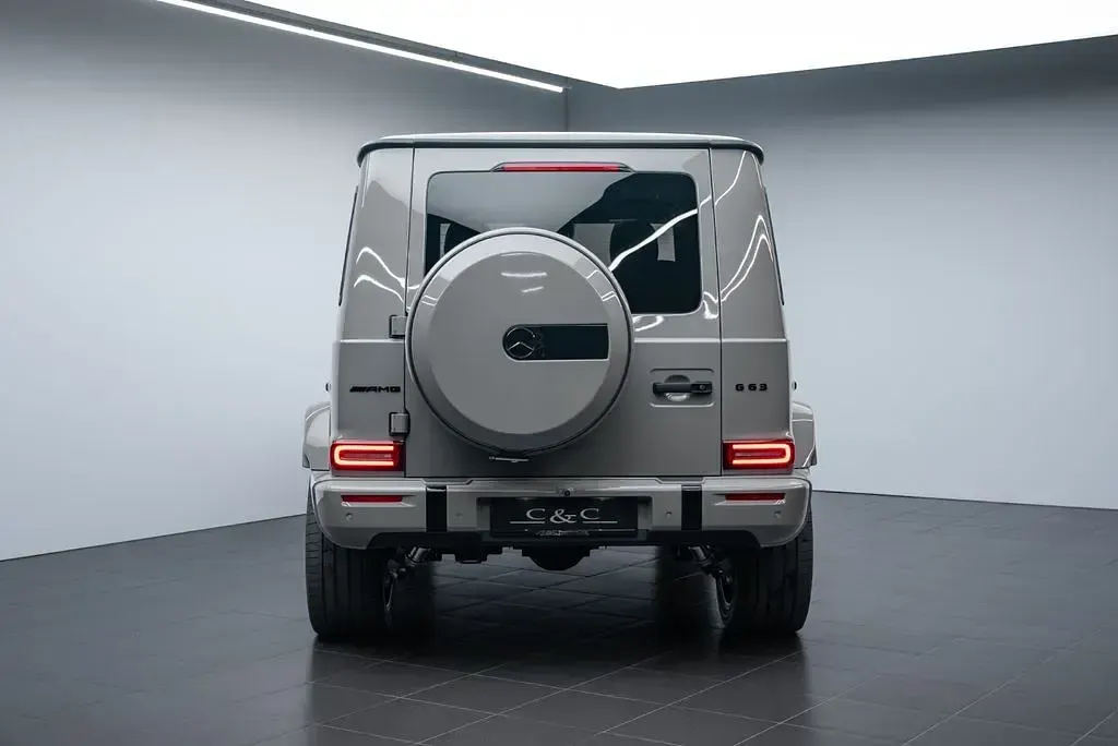 Neu Mercedes G63 AMG AMG 585 PS (430 kW) 2026 Grau SUV