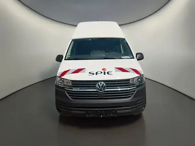 Gebraucht VW Transporter 150 PS (110 kW) 2021 Weiß Van