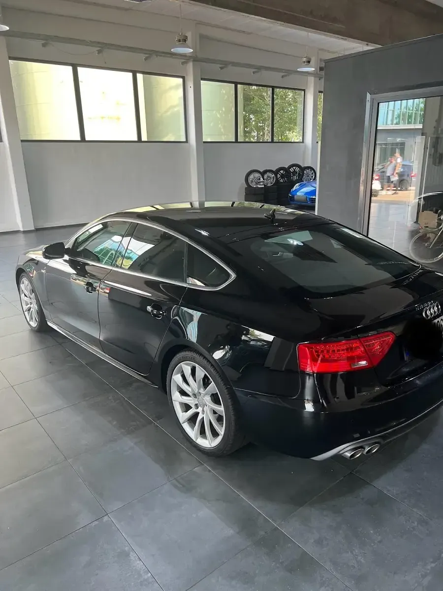 Gebraucht Audi A5 Sportback S-Line 190 PS (139 kW) 2015 Schwarz Kleinwagen