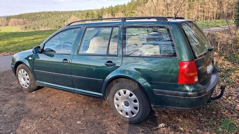 Gebraucht VW Golf IV Basis 105 PS (77 kW) 2001 Grün Kombi