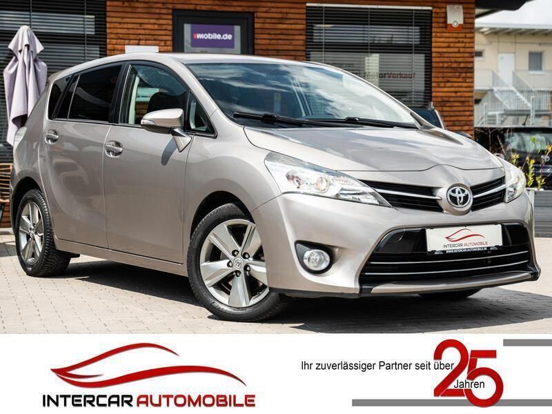 Avantgarde bronze me Gebraucht 2014 Toyota Verso Comfort Van / Kleinbus | 12.590 € (Fairer Preis) - Bild 1/4