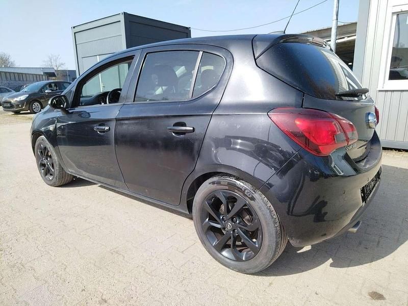 Gebraucht Opel Corsa Selection 90 PS (66 kW) 2017 Schwarz Kleinwagen