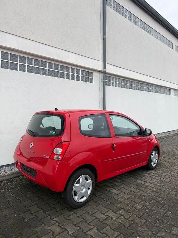 Gebraucht Renault Twingo Authentique 75 PS (55 kW) 2011 Kleinwagen