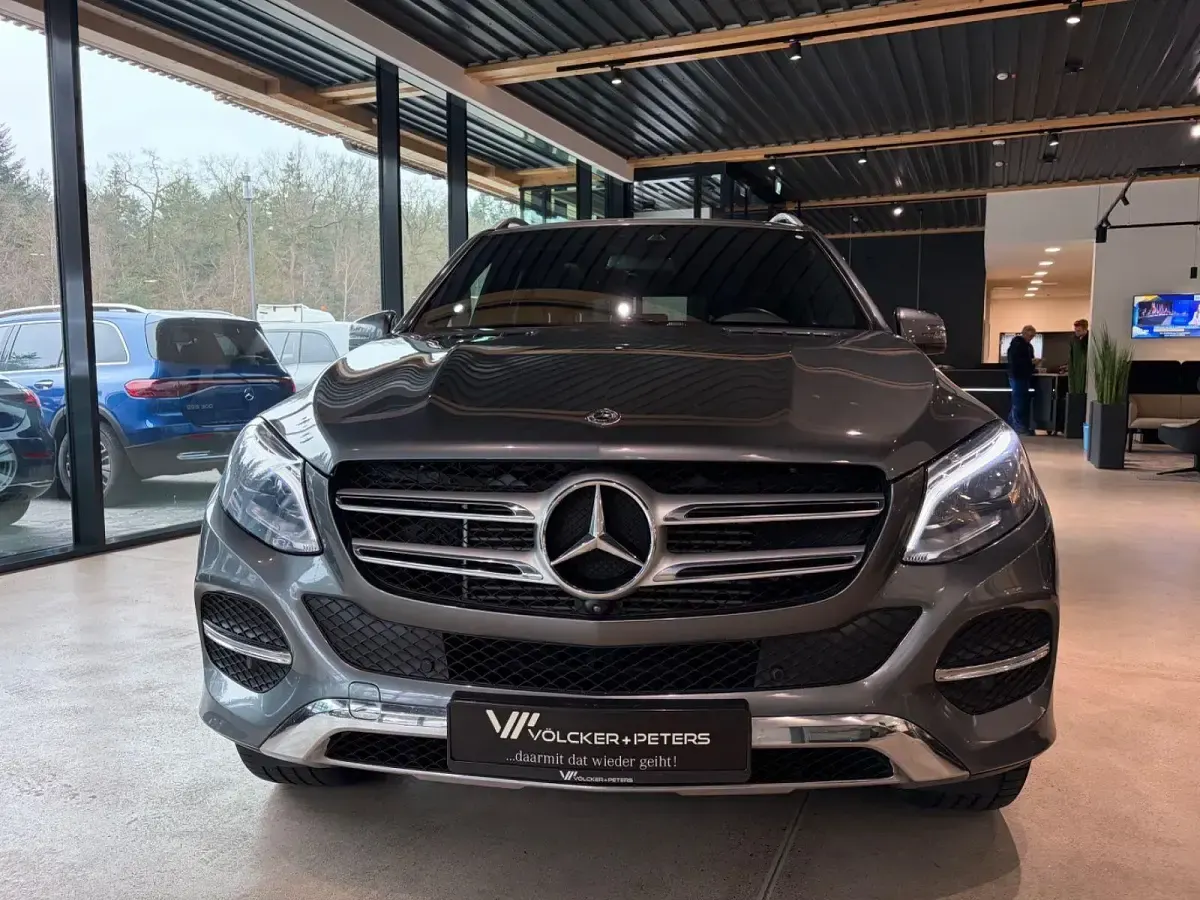 Gebraucht Mercedes GLE350 258 PS (189 kW) 2018 Grau SUV