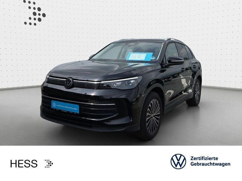 Deep black perleffekt Gebraucht 2024 VW Tiguan Life SUV | 36.449 € (Fairer Preis) - Bild 1/3