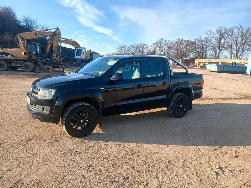 Schwarz Gebraucht 2016 VW Amarok Abholung | 18.500 € (Teuer) - Bild 1/4