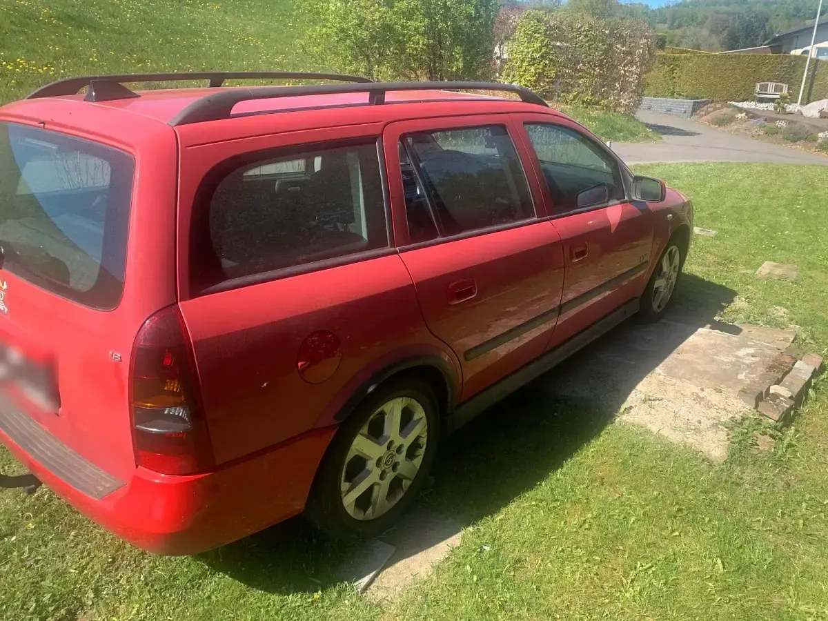 Usata Opel Astra 125 CV (91 kW) 2003 Rosso Station wagon