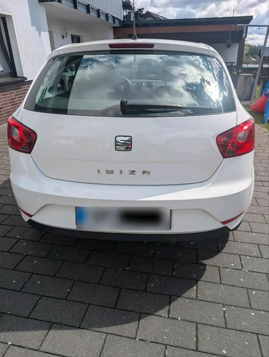 Second-hand Seat Ibiza Reference 75 CP (55 kW) 2017 Alb Hatchback
