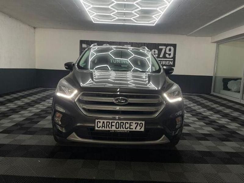 Grau Gebraucht 2019 Ford Kuga SUV | 13.980 € (Guter Preis) - Bild 1/4