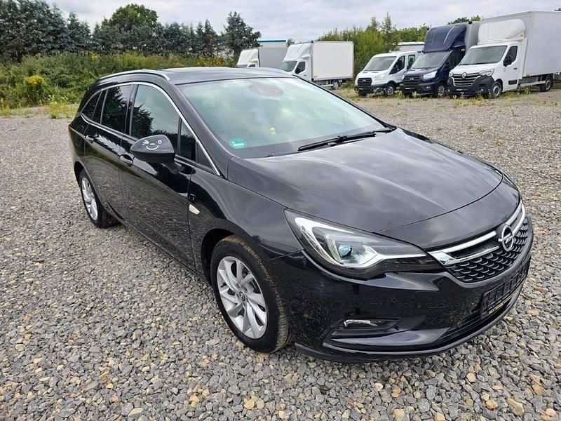 Gebraucht Opel Astra Innovation 136 PS (100 kW) 2018 Schwarz Kombi