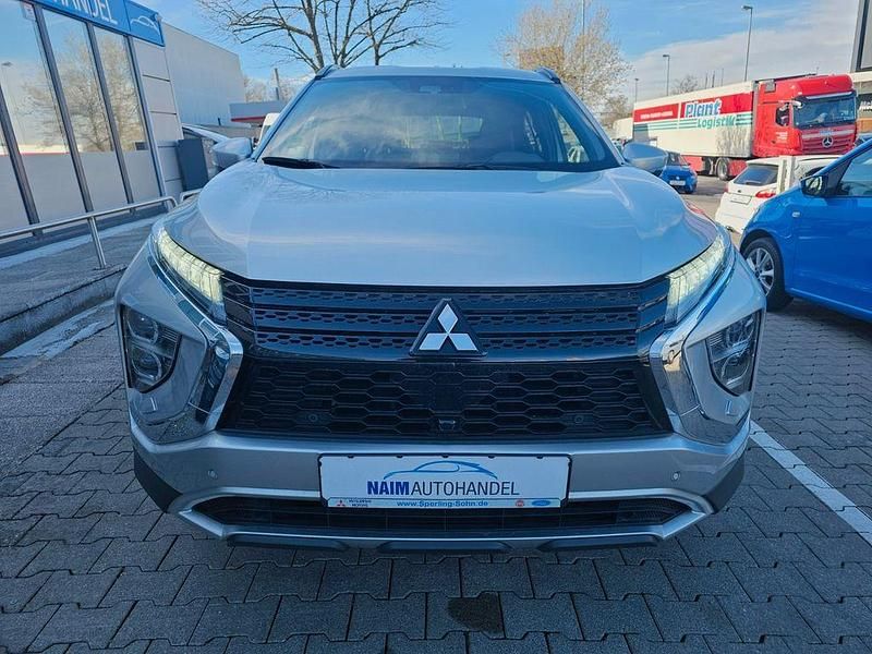 Gebraucht Mitsubishi Eclipse Cross Plus 188 PS (138 kW) 2022 Silber SUV