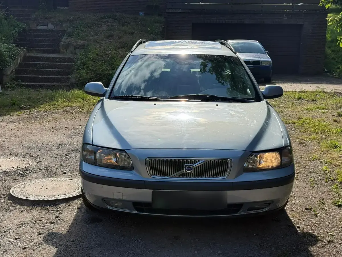 Gebraucht Volvo V70 163 PS (119 kW) 2003 Andere farben Kombi