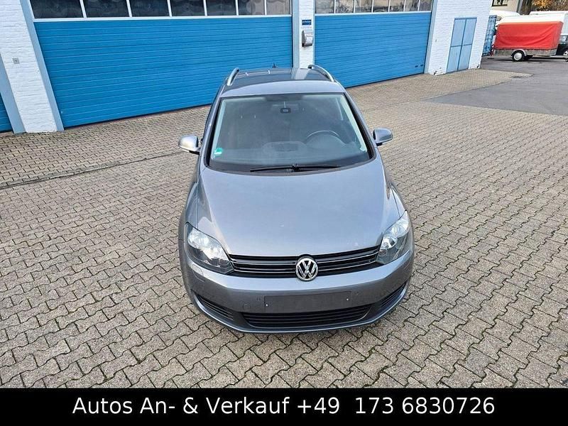 Grau Gebraucht 2009 VW Golf Plus Cross Comfortline Van / Kleinbus | 4.999 € (Superpreis) - Bild 1/4