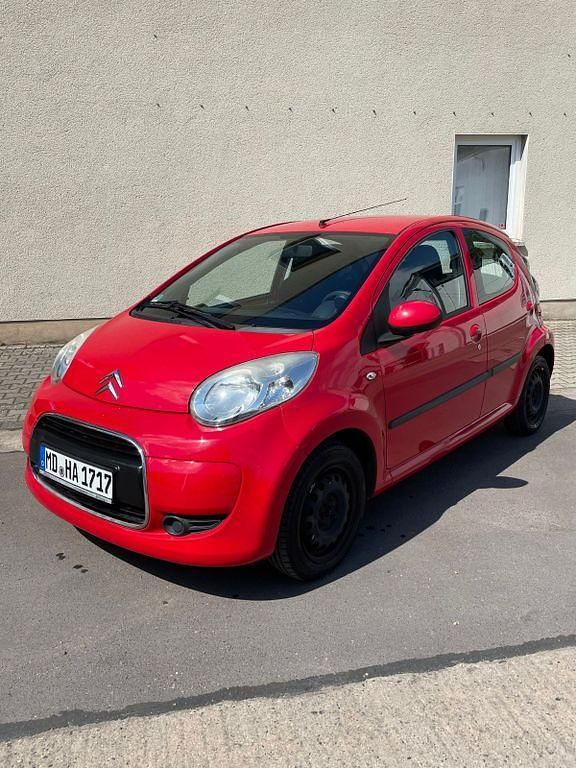 Rot Gebraucht 2010 Citroën C1 Style Kleinwagen | 3.100 € (Fairer Preis) - Bild 1/4