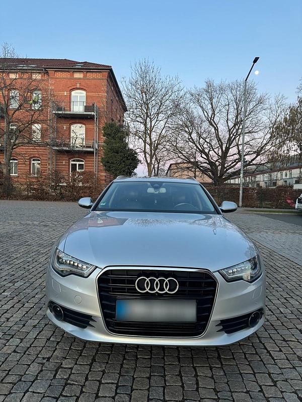 Gebraucht Audi A6 204 PS (150 kW) 2012 Grau Kombi