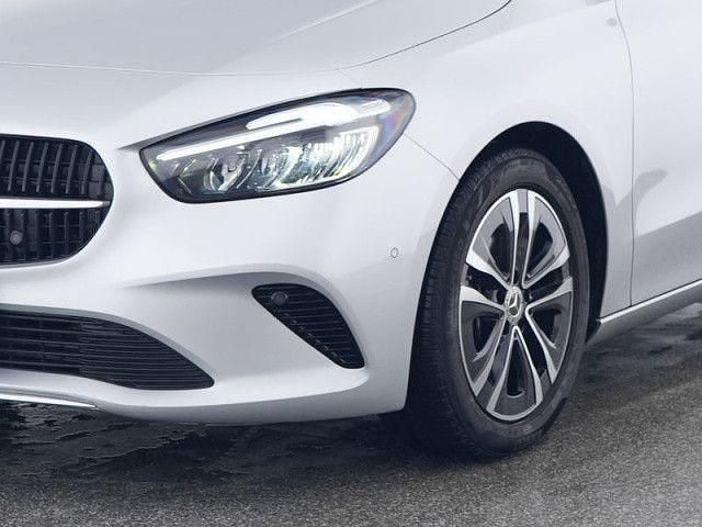 Gebraucht 2023 Mercedes B200 Van / Kleinbus | 28.990 € (Fairer Preis) - Bild 1/4