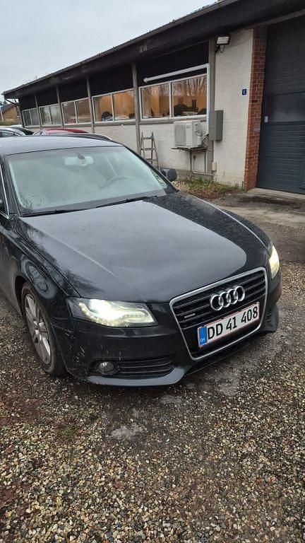 Schwarz Gebraucht 2009 Audi A4 Attraction Kombi | 4.800 € (Superpreis) - Bild 1/4