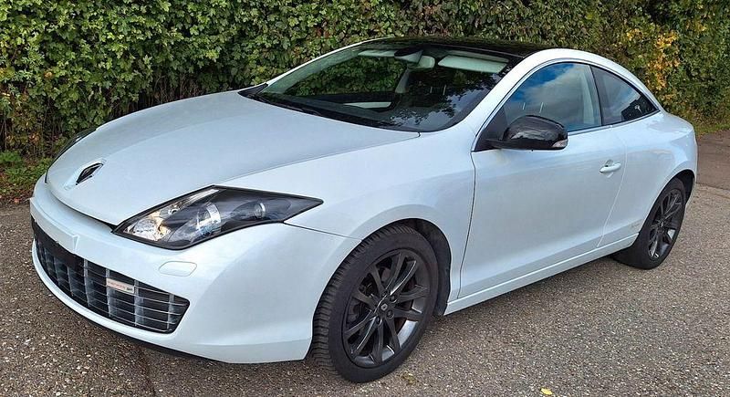 Gebraucht 2011 Renault Laguna III Coupé | 6.799 € (Fairer Preis) - Bild 1/4