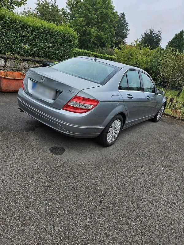 Gebraucht Mercedes C200 184 PS (135 kW) 2010 Grau Limousine