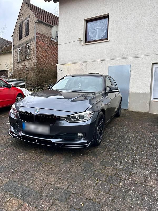 Second-hand BMW 320 184 CP (135 kW) 2012 Gri Berlinǎ