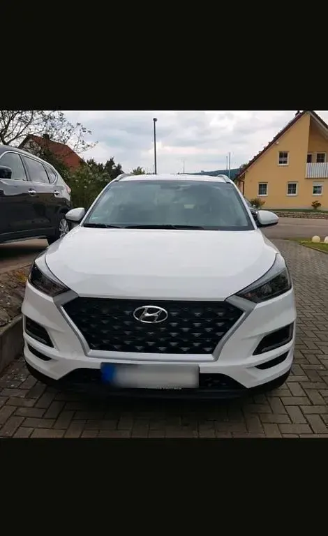 Gebraucht Hyundai Tucson Style 132 PS (97 kW) 2020 Weiß SUV