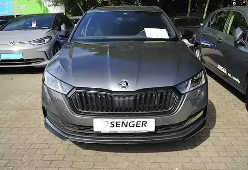 Gebraucht Skoda Octavia SportLine 204 PS (150 kW) 2022 Graphitegrau metallic Kombi