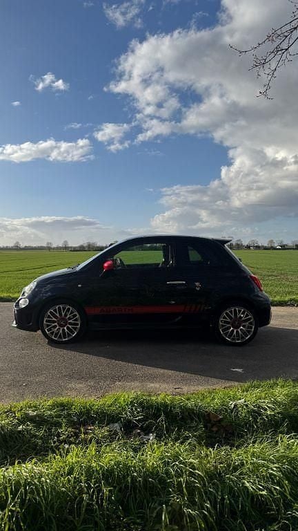 Gebraucht Abarth 595 145 PS (106 kW) 2018 Schwarz Limousine