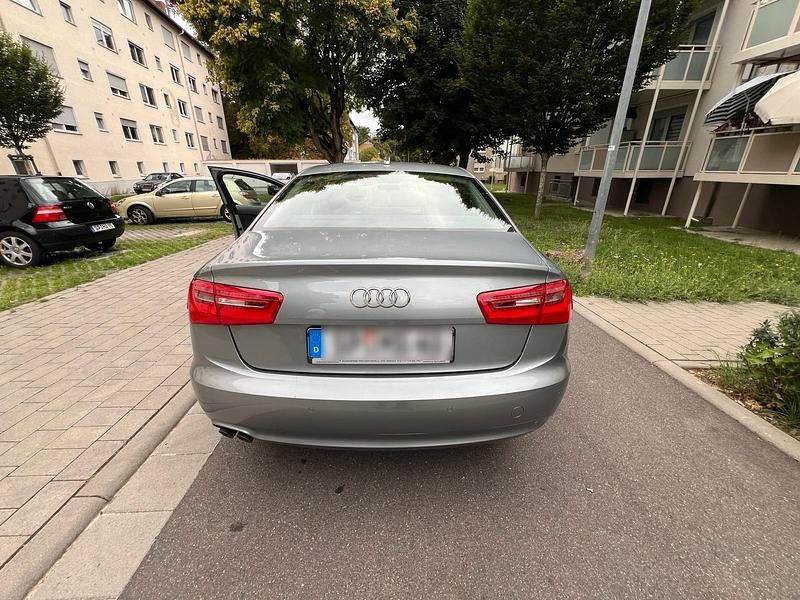 Grau Gebraucht 2011 Audi A6 Limousine | 12.500 € (Fairer Preis) - Bild 1/4