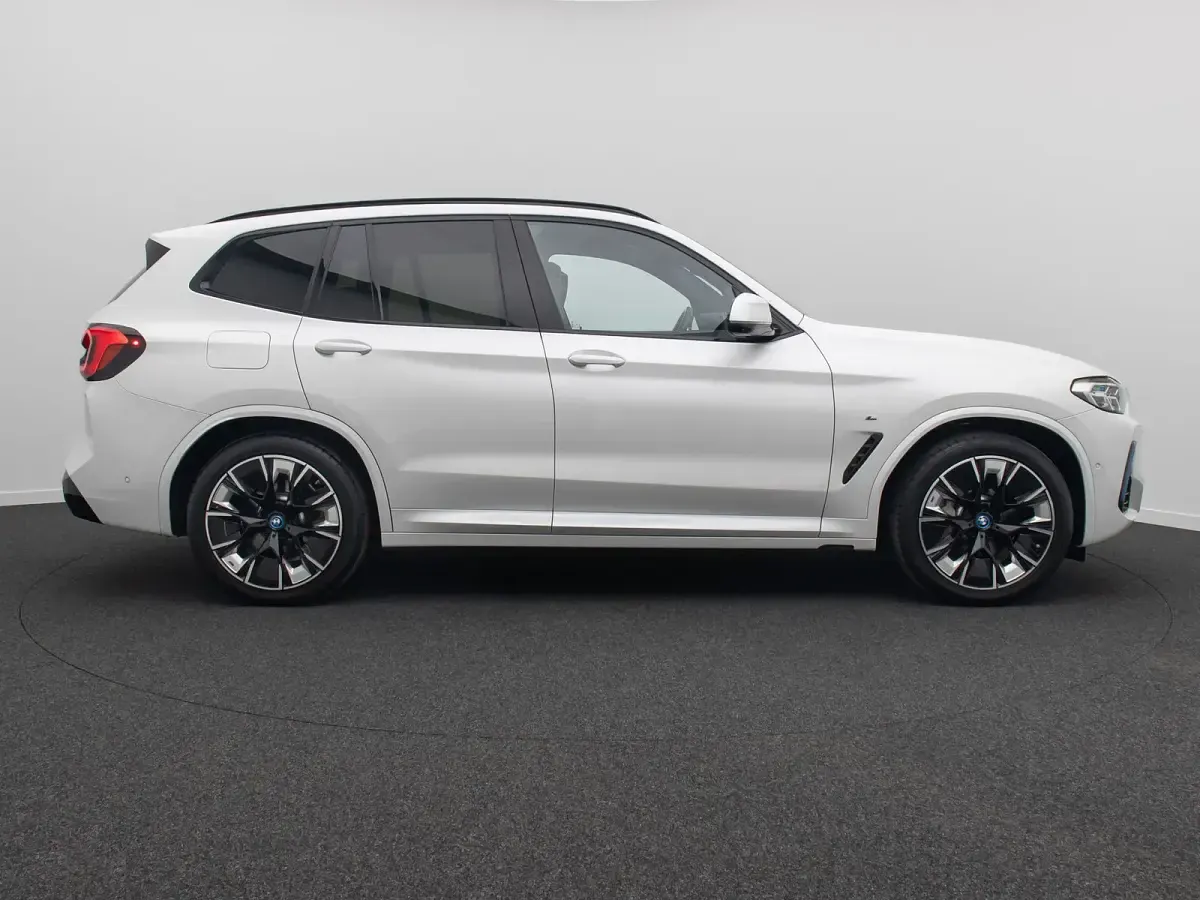 Brugt BMW iX3 Impressive 210 kW (286 HK) 2022 Hvid SUV