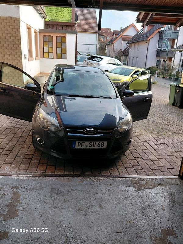 Gebraucht Ford Focus Titanium 116 PS (85 kW) 2013 Limousine