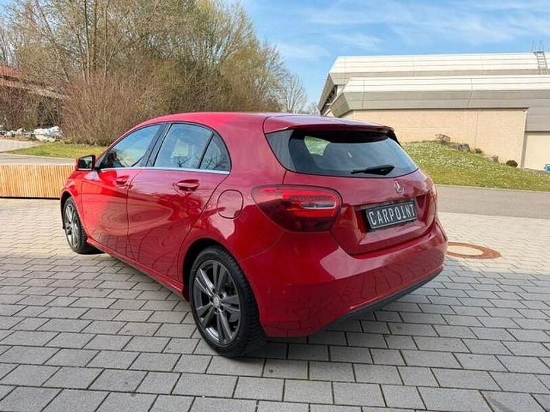 Gebraucht Mercedes A200 160 PS (117 kW) 2012 Schwarz Limousine