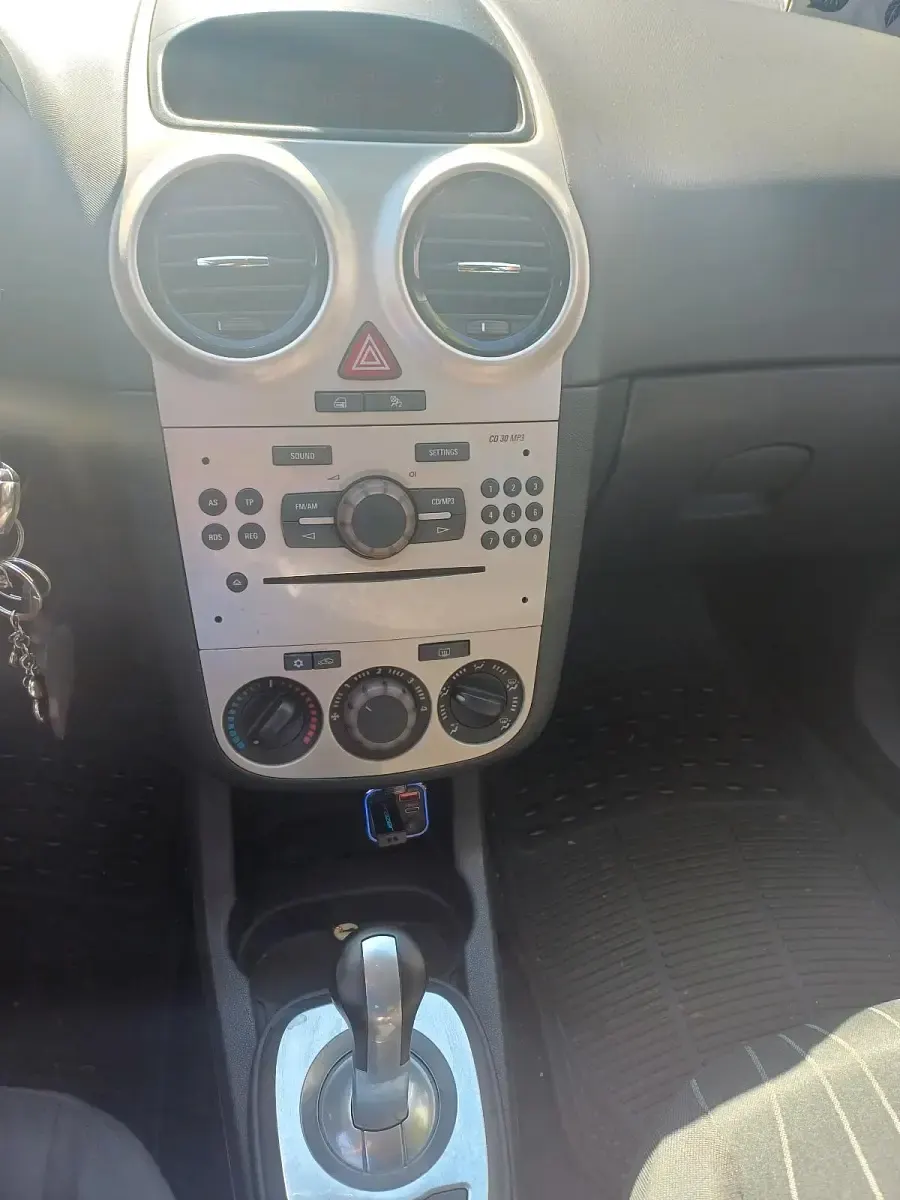 Gebraucht Opel Corsa 80 PS (58 kW) 2007 Grau Kleinwagen