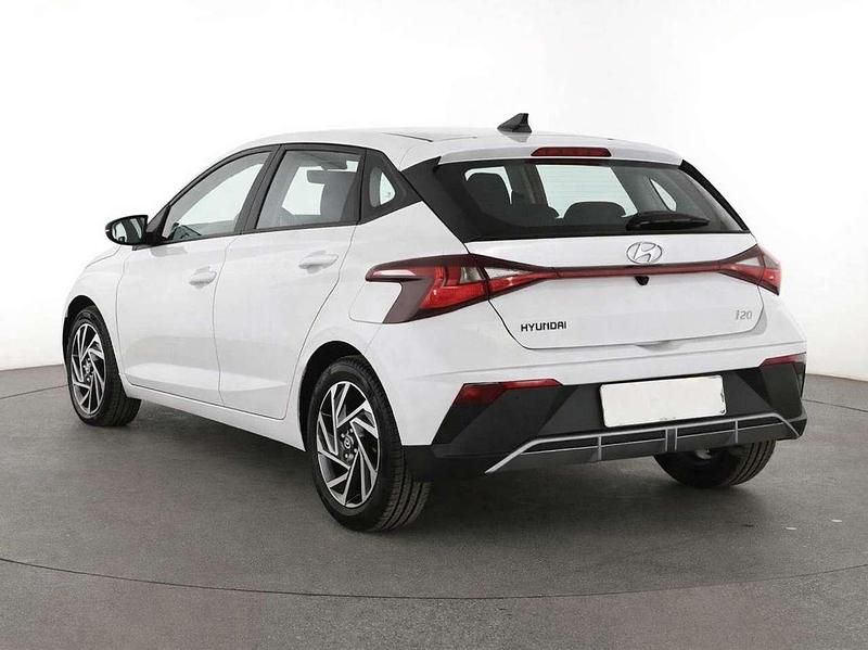Neu Hyundai i20 101 PS (74 kW) 2025 Atlas weiß Kleinwagen
