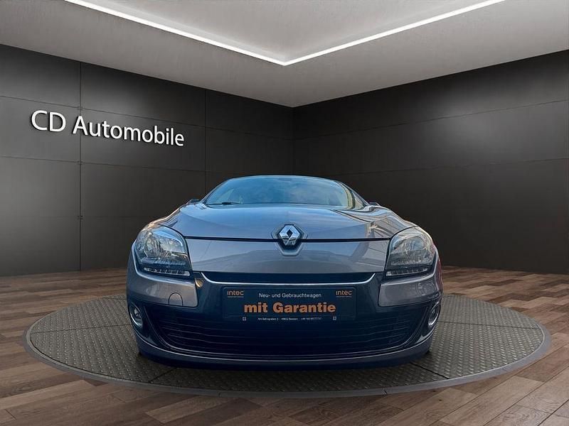 Gebraucht Renault Mégane Initiale Paris 116 PS (85 kW) 2014 Grau Limousine