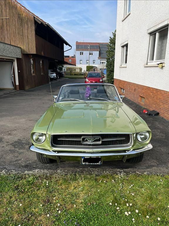Gebraucht Ford V8 200 PS (147 kW) 1967 Grün Cabrio