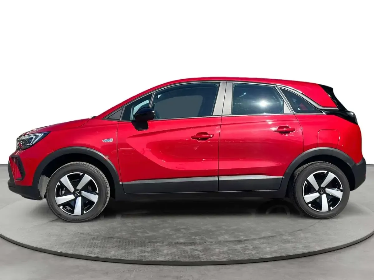 Gebraucht Opel Crossland X Enjoy 131 PS (96 kW) 2024 Lackierung peperoncino red/met SUV