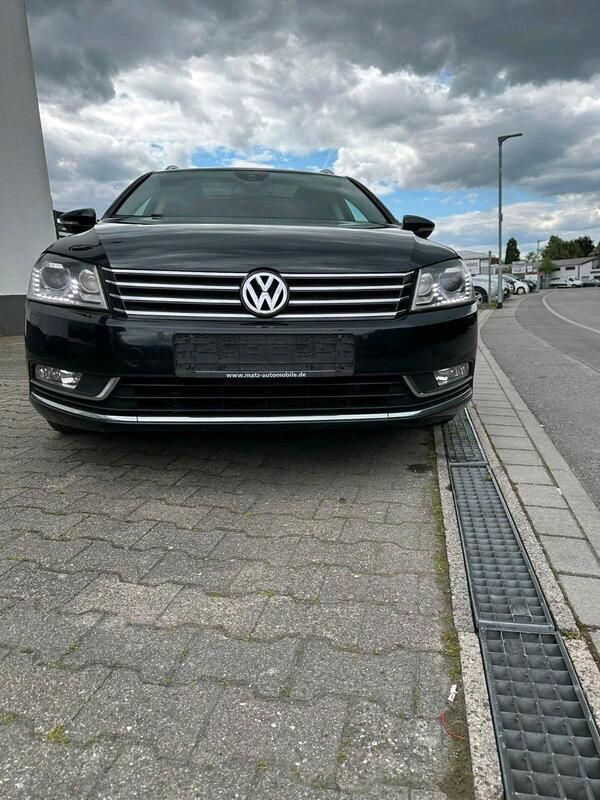 Schwarz Gebraucht 2014 VW Passat Business Kombi | 11.500 € (Fairer Preis) - Bild 1/4