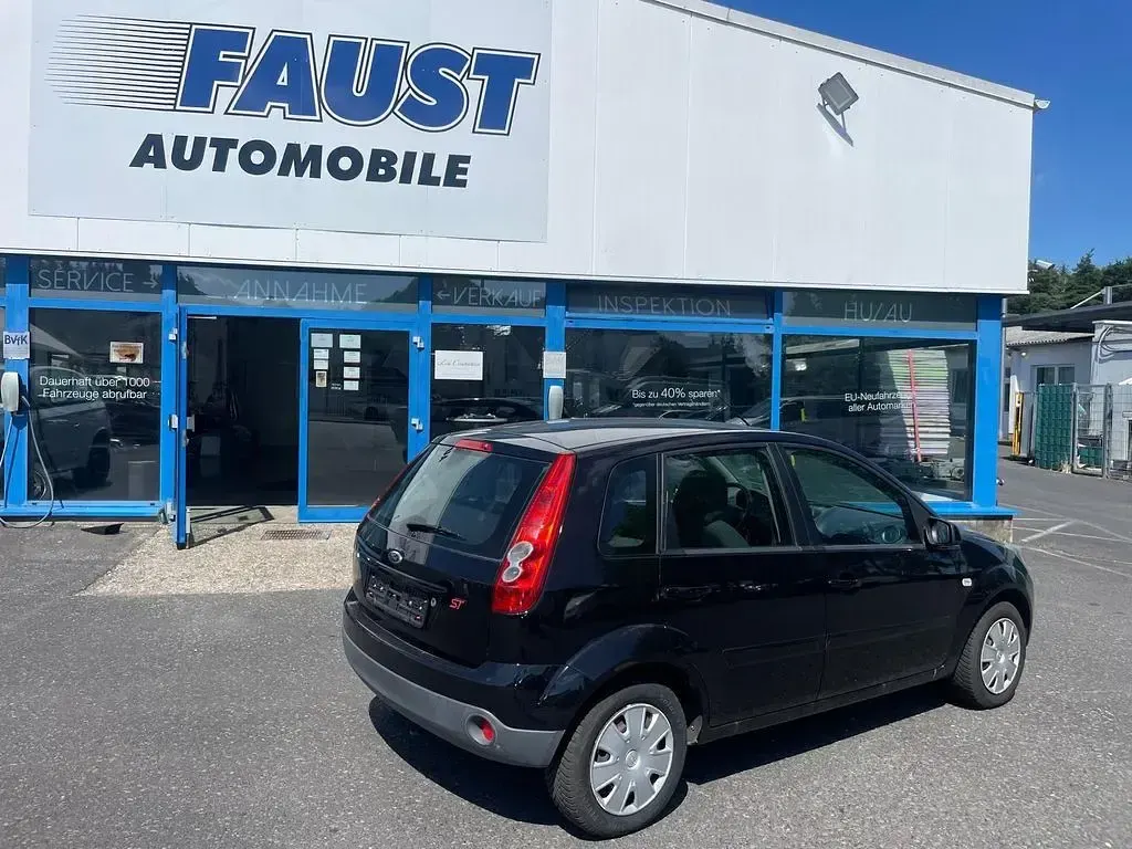Gebraucht Ford Fiesta Style 90 PS (66 kW) 2008 Schwarz Kleinwagen