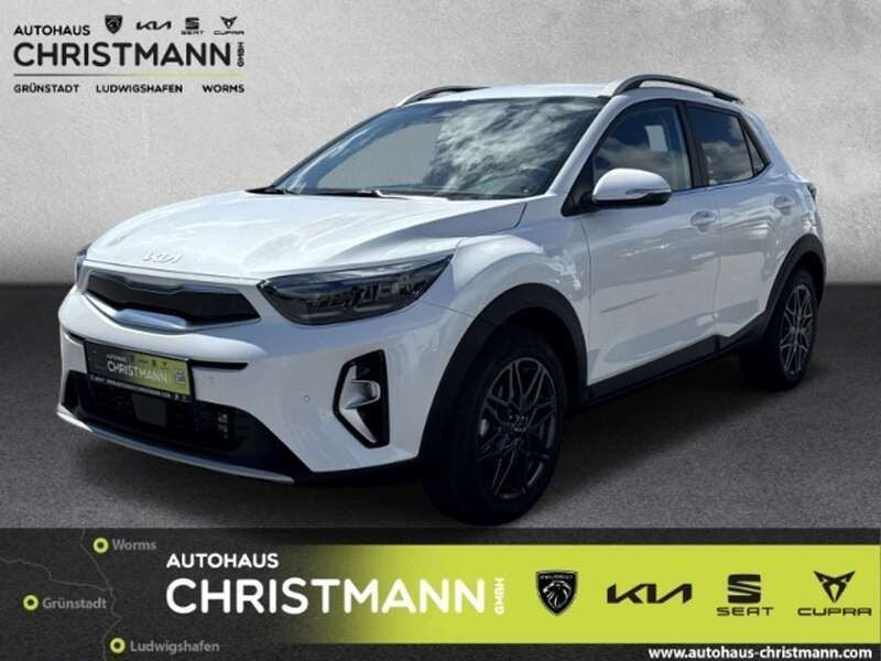 Snow white pearl Neu 2024 Kia Stonic 4 SUV | 22.990 € (Guter Preis) - Bild 1/4