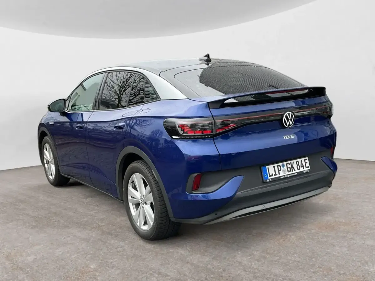 Gebraucht VW ID.5 Pro 127 kW (174 PS) 2023 Blue dusk metallic SUV