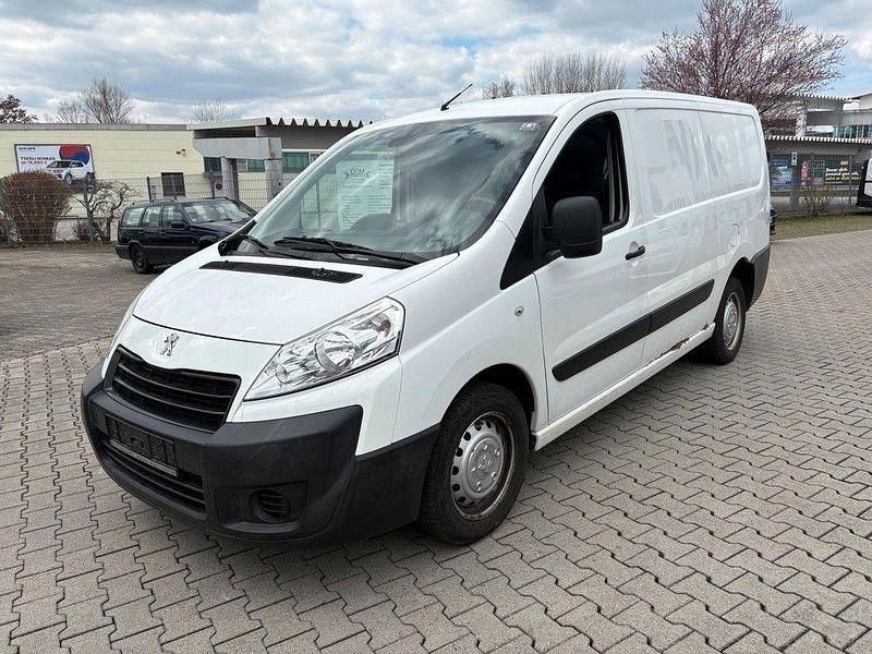 Gebraucht Peugeot Expert 128 PS (94 kW) 2016 Weiß Van
